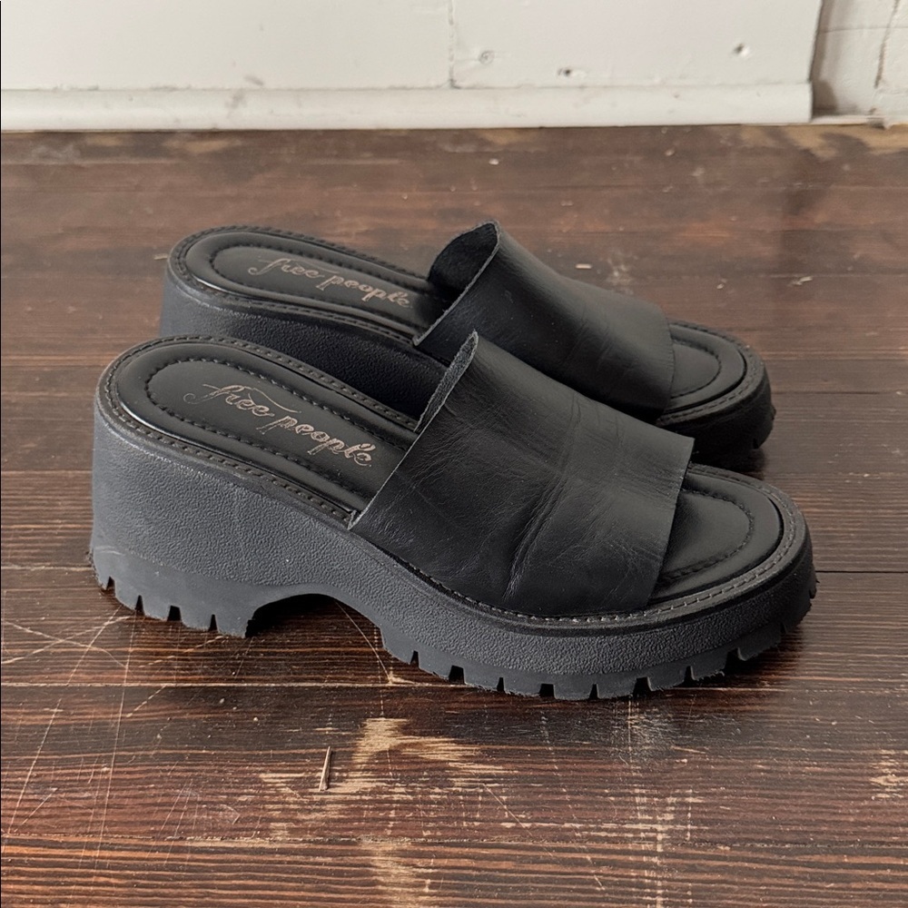 FREE PEOPLE Chunky Black Winona Platform Wedge Sandal Heel Lug Size 38